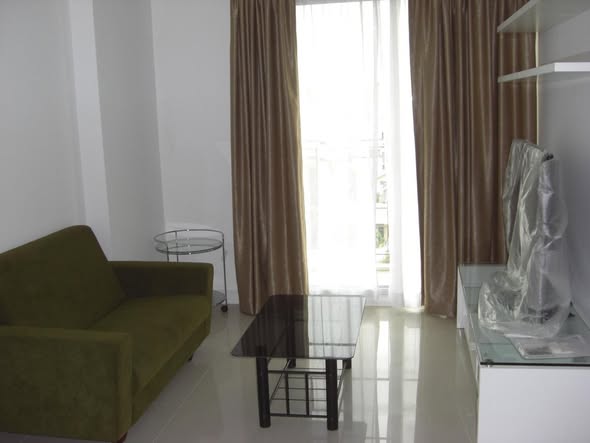 bedroom of The Clover