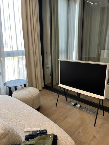 bedroom and room interior of The Crest Park Residences