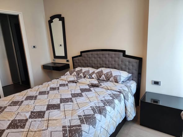bedroom of The Crest Sukhumvit 34