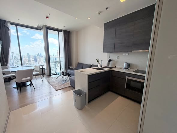 THE ESSE ASOKE