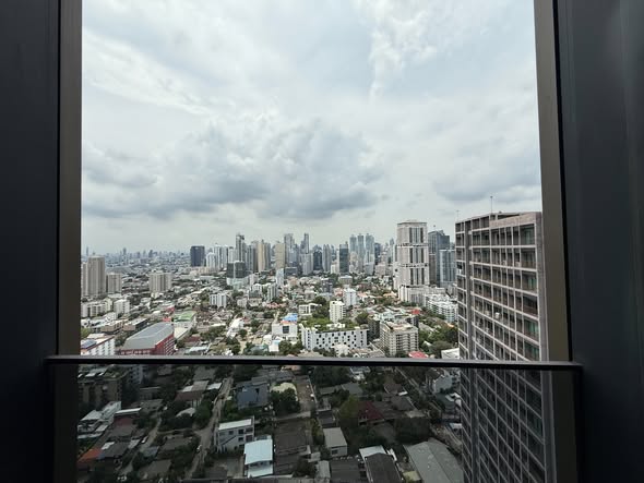 THE ESSE Sukhumvit 36