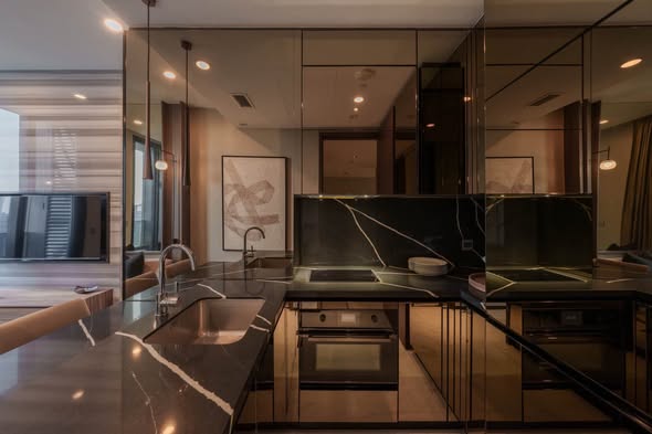 kitchen of THE ESSE Sukhumvit 36