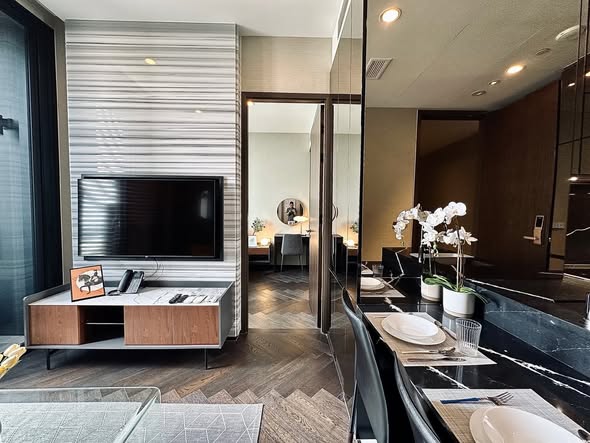 living room of THE ESSE Sukhumvit 36