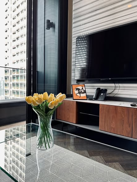 room interior of THE ESSE Sukhumvit 36