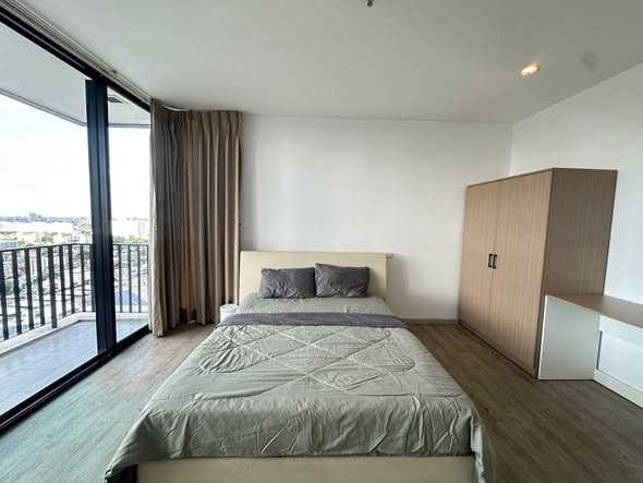 bedroom of The Issara Ladprao