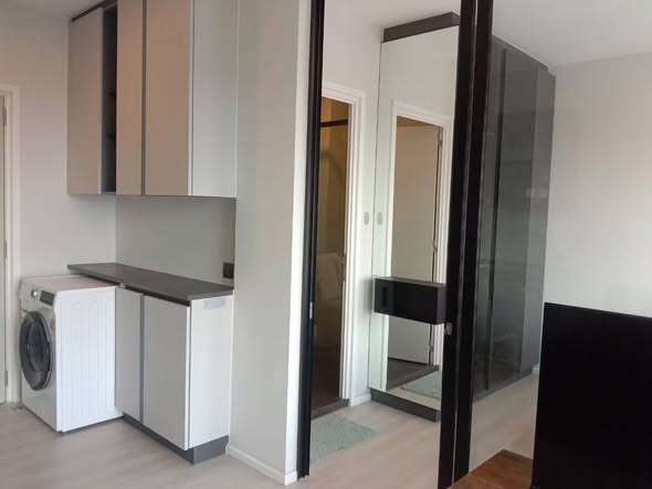 room interior of The Key MRT Phetkasem 48