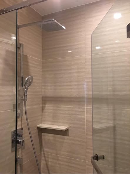 room interior and bathroom of THE LINE Asoke-Ratchada