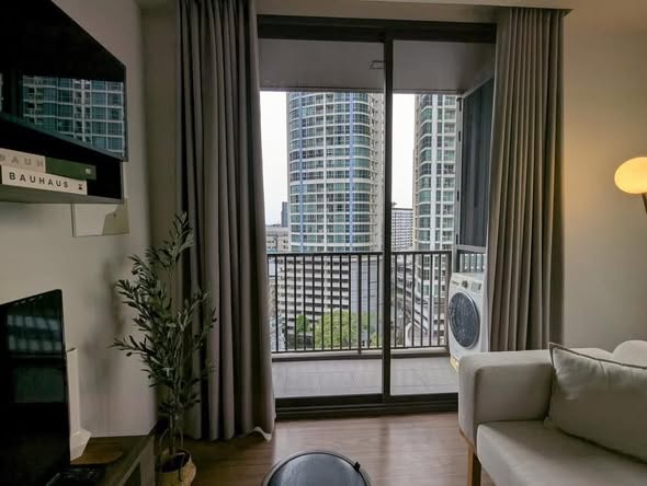 living room of THE LINE Sukhumvit 71