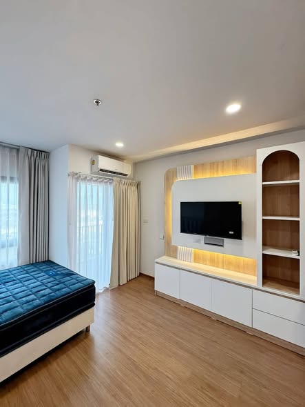 bedroom of The LIVIN Phetkasem