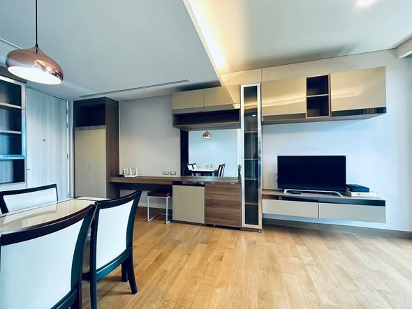 living room and room interior of The Lumpini 24