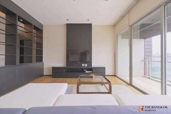 bedroom and living room and room interior of The Madison
