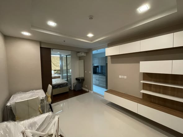 The Metropolis Samrong