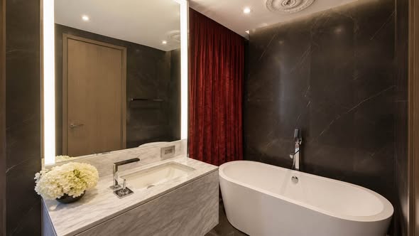 bathroom of The Monument Thong Lo