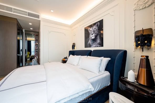 bedroom of The Monument Thong Lo