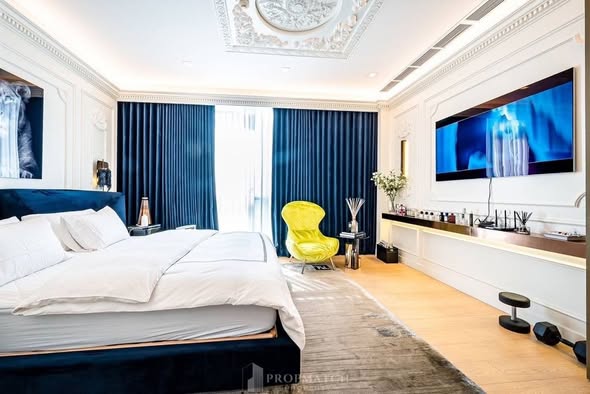 bedroom of The Monument Thong Lo