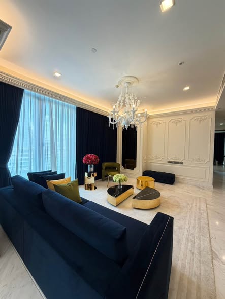 living room of The Monument Thong Lo