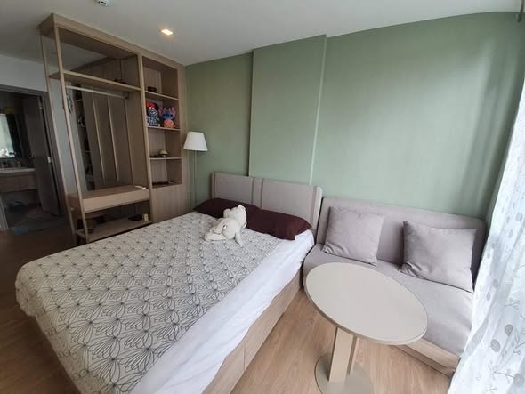bedroom of The Nest Sukhumvit 71