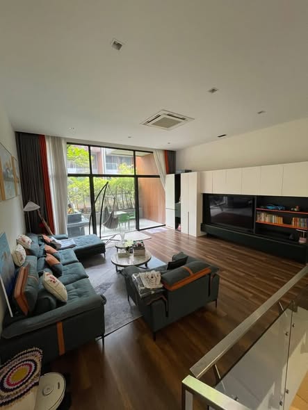 living room of The Park Lane Sukhumvit 105