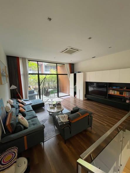 living room of The Park Lane Sukhumvit 105