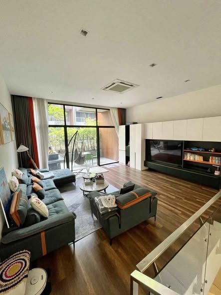 living room of The Park Lane Sukhumvit 105