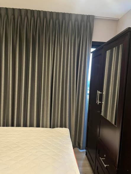 bedroom of The Politan Rive