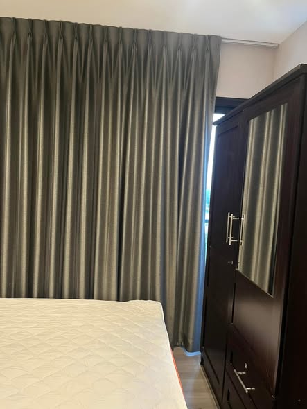 bedroom of The Politan Rive