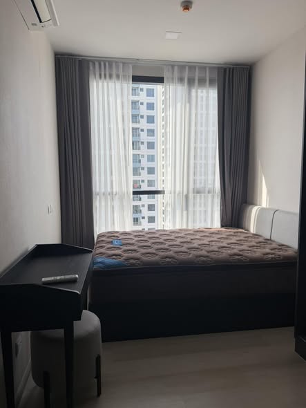 bedroom of The Privacy Jatujak
