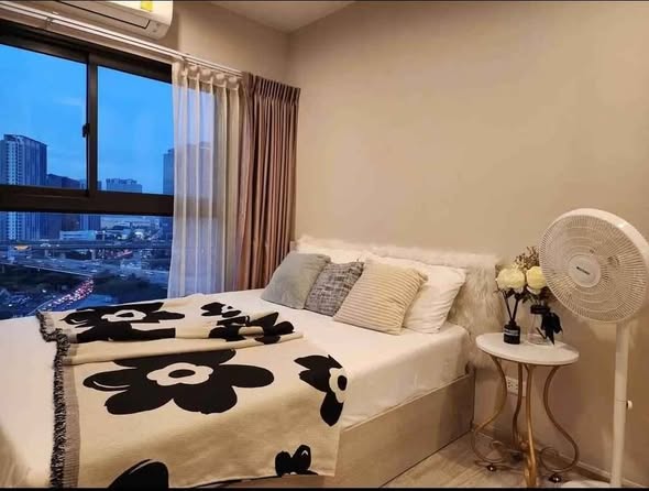 bedroom of The Privacy Rama 9
