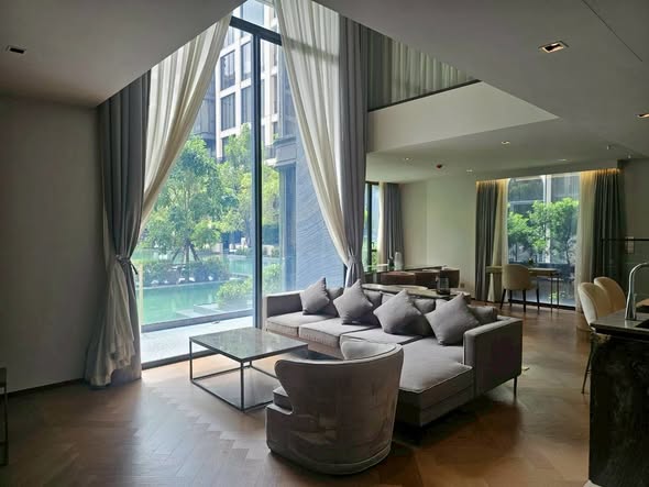 living room and bedroom of THE RESERVE 61 HIDEAWAY