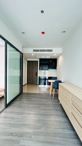 room interior of The Rich Sathon-Taksin