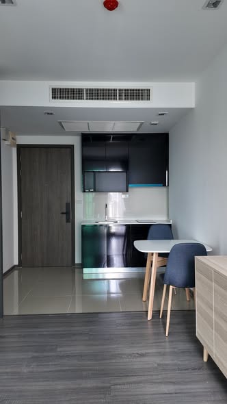 room interior of The Rich Sathon-Taksin