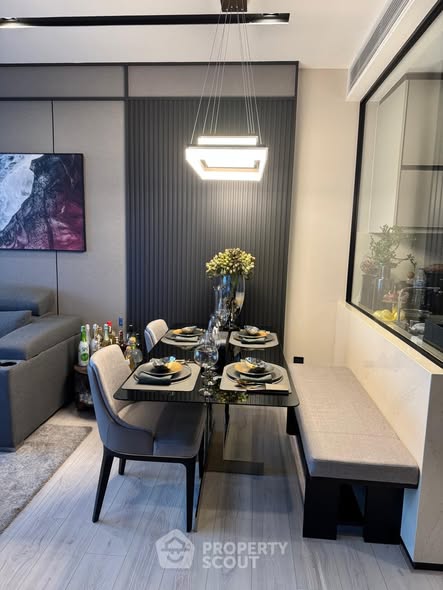 The Room Phaya Thai