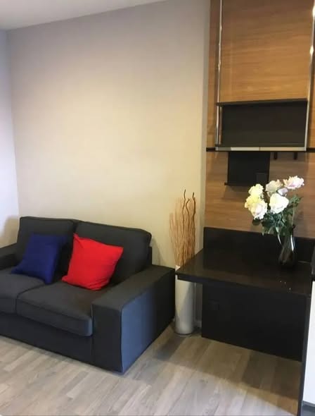 living room of The Room Sathon @ St. Louis