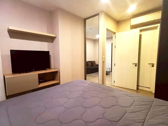 bedroom of The Room Sukhumvit 69