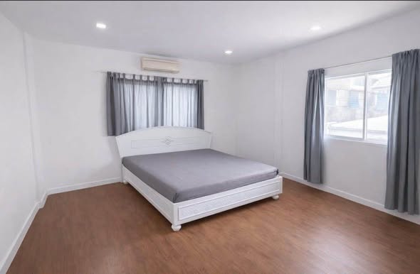 bedroom of The Seasonal พูลวิลล่า พัทยา