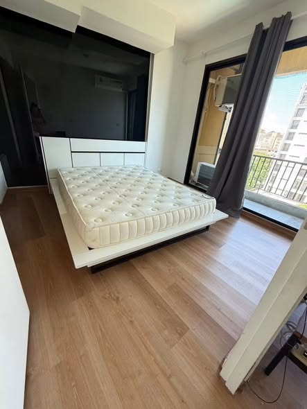 bedroom of The Sense Sukhumvit