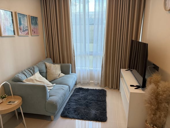 bedroom and living room of The Sky Sukhumvit