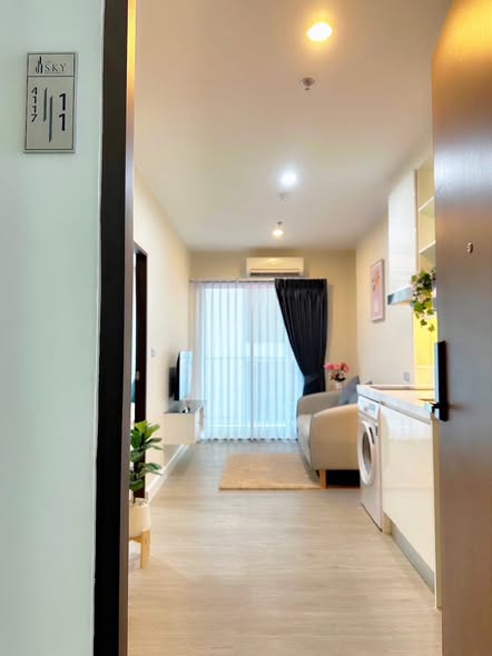 room interior of The Sky Sukhumvit