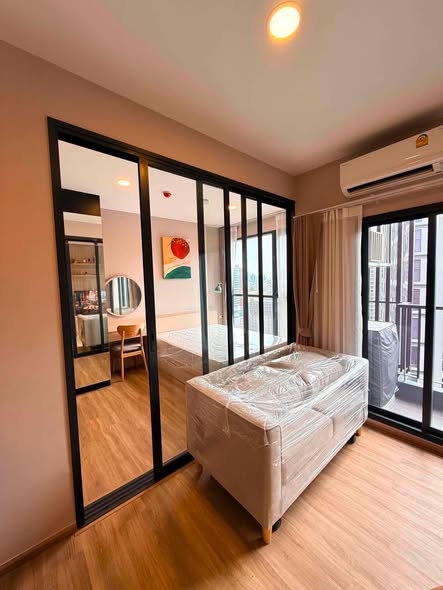bedroom and room interior of The Stage Mindscape Ratchada-Huai Khwang