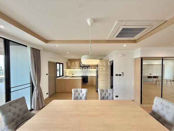 The Strand Thonglor