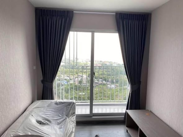 bedroom of The Trust Condo @BTS Erawan