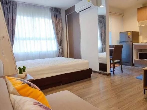 bedroom of The Trust Condo @BTS Erawan