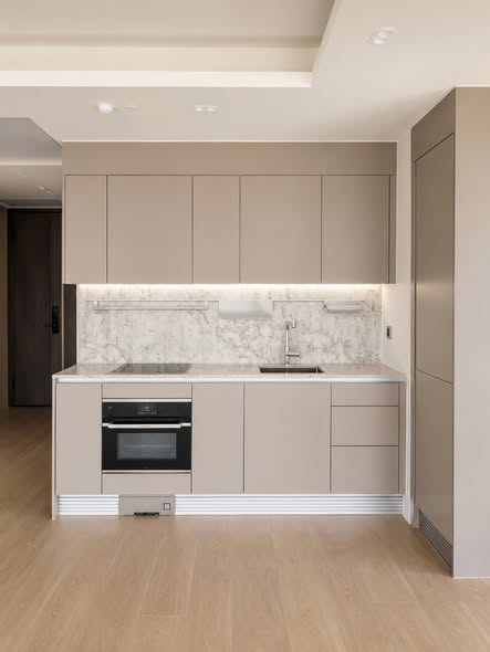 kitchen of Tonson One Residence ต้นสน วัน เรสซิเดนซ์