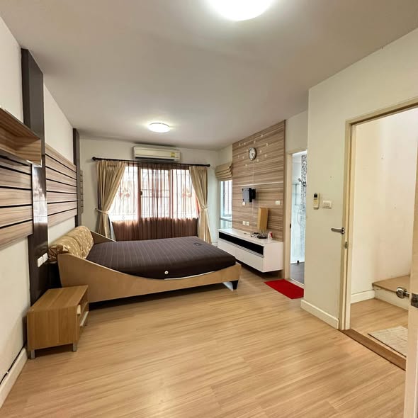bedroom of Town Plus Kaset Nawamin