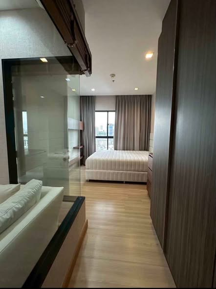bedroom and room interior of Urbano Absolute Sathon-Taksin