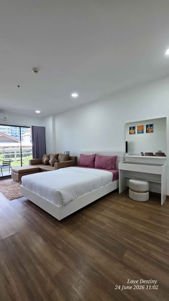 bedroom of View Talay 5 C Condominium
