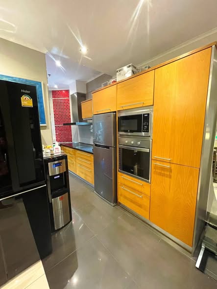room interior and kitchen of View Talay Condo 3A