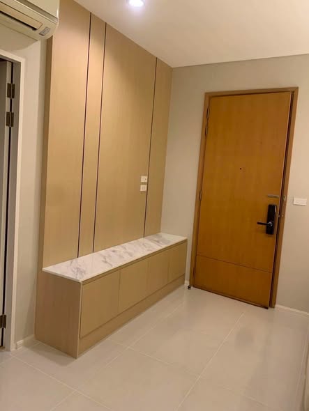 bathroom of Villa Asoke Condominium