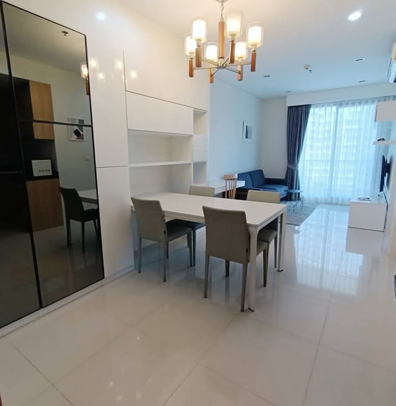 Villa Asoke Condominium
