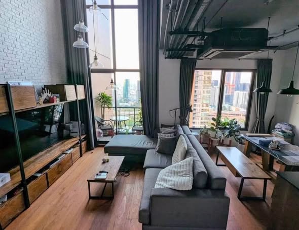 living room of Villa Asoke Condominium